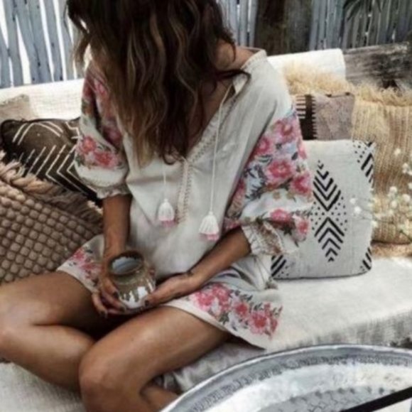 Embroidered Floral Puff Sleeve Boho Dress Cream - Picture 2 of 7